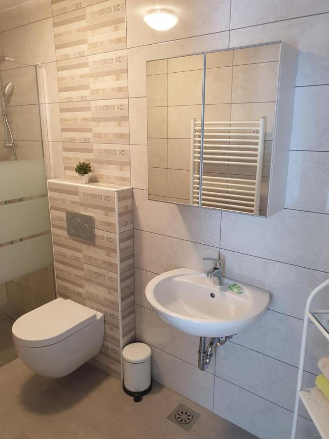 Studio Emma Ljubljana - Free Parking, Ac, Wifi Eksteriør billede